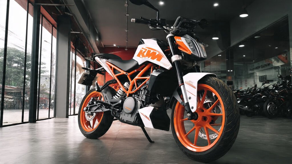 KTM Duke 200